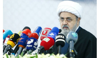 هرگونه تعرض به رهبر انقلاب، هزینه سنگینی برای متجاوزان دارد
