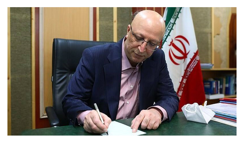 وزیر علوم از زحمات حجت الاسلام والمسلمین ذبیحی تشکر کرد